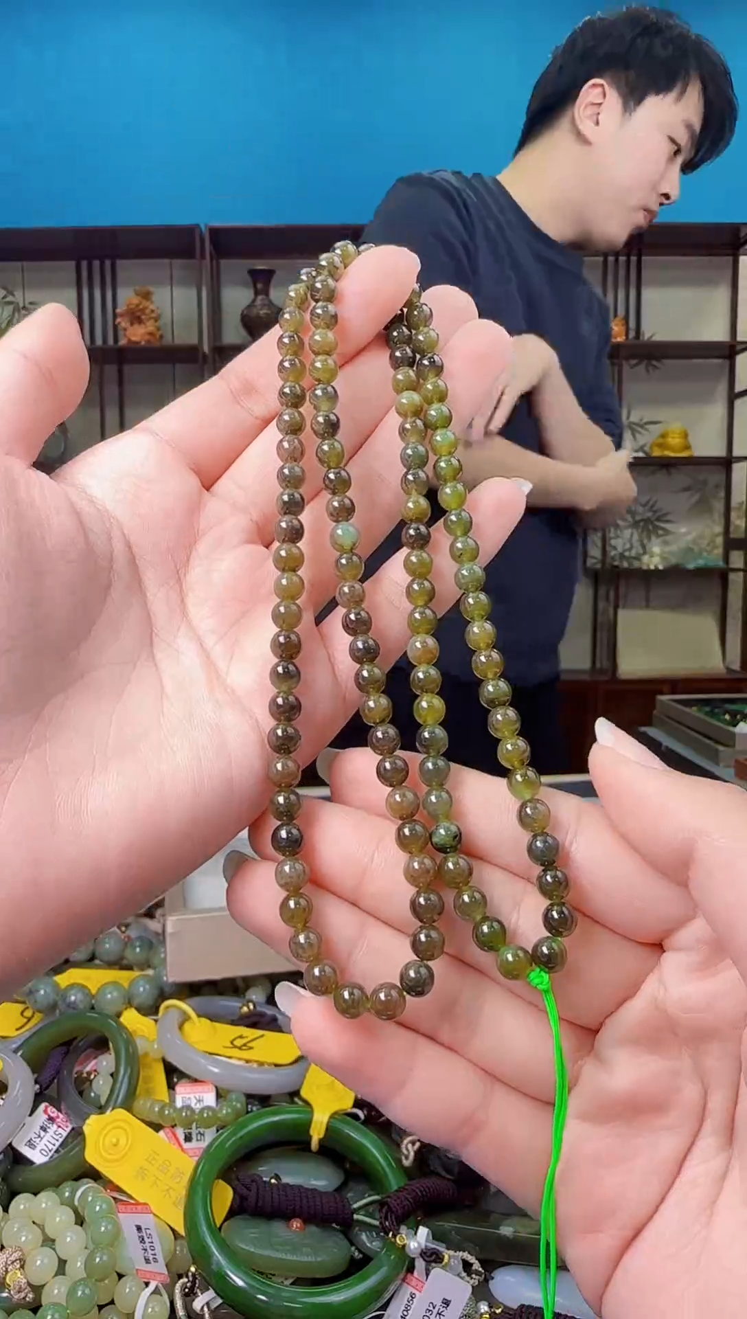 颈饰未镶嵌和田玉万*1