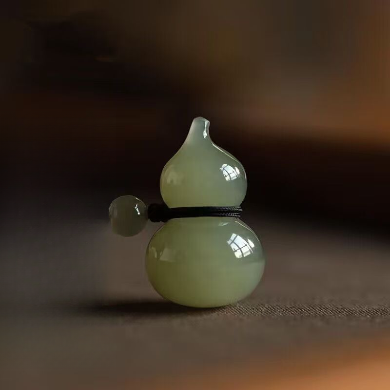 天然和田玉晴水招财福禄葫芦吊坠毛衣项链高档玉石配饰男女情侣款