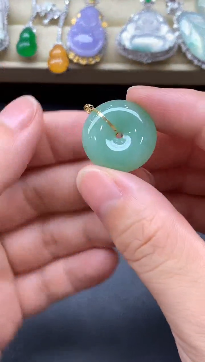 翡翠18K金镶嵌颈饰56-中国好珍宝