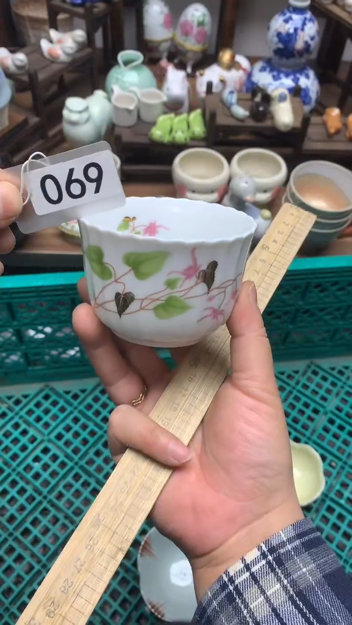 瓷片A龙华精品陶瓷店