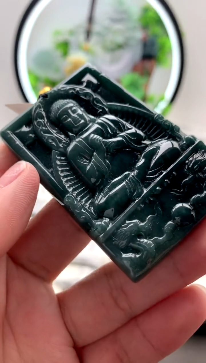 【闪购商品】翡翠颈饰未镶嵌大日如来