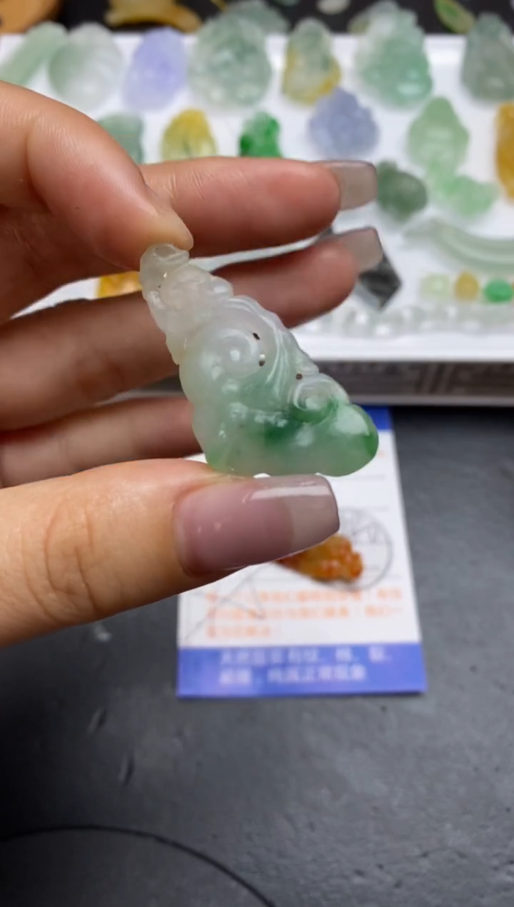 【闪购商品】定制翡翠未镶嵌翡翠毛货~
