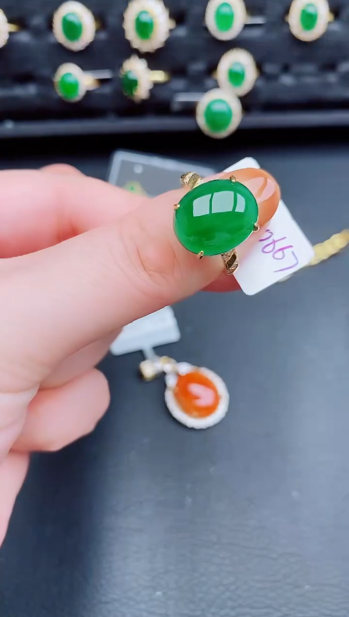 【闪购商品】翡翠戒指银S925镶嵌天然a货翡翠209