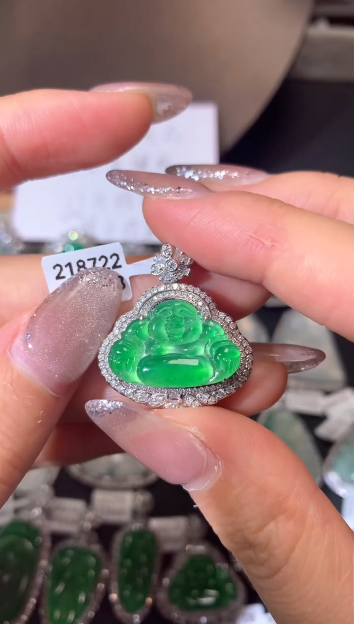 翡翠18K金镶嵌吊坠(不含链)吊坠