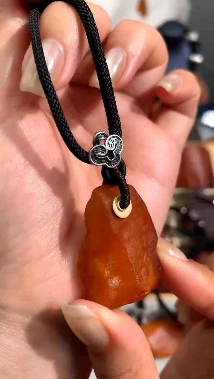 【闪购商品】蜜蜡裸石未镶嵌似玉