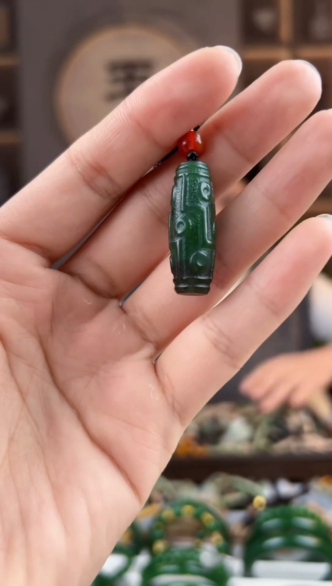 颈饰未镶嵌和田玉 拍一发一，拍一发一