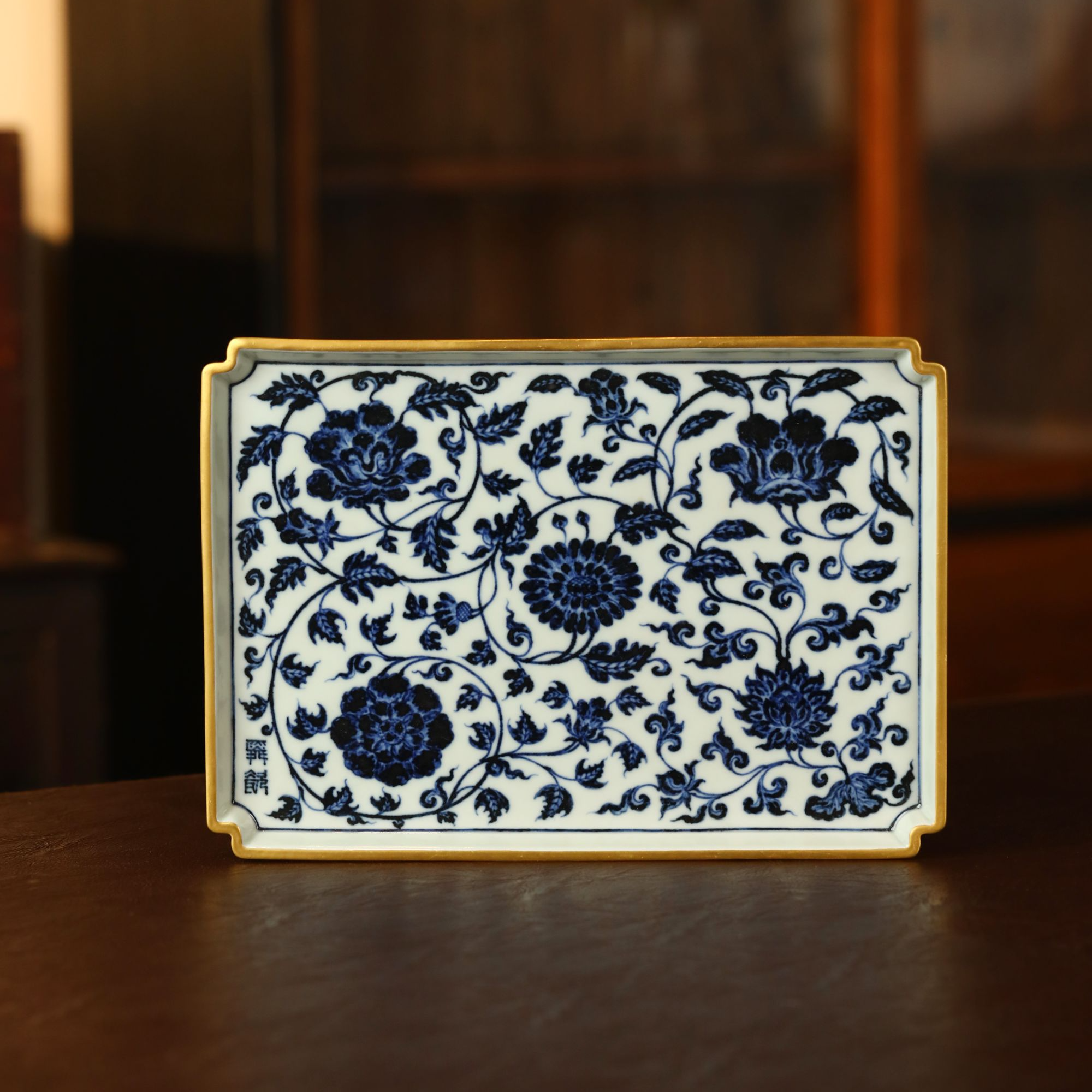 当代 景德镇舜瓷全手工手绘青花描金四季花卉茶盘