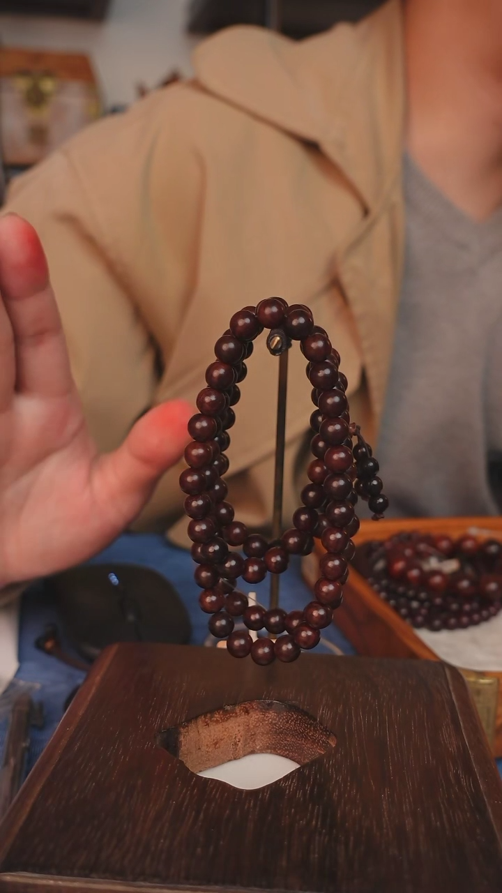 【闪购商品】木本降真香红降花梨公手串108