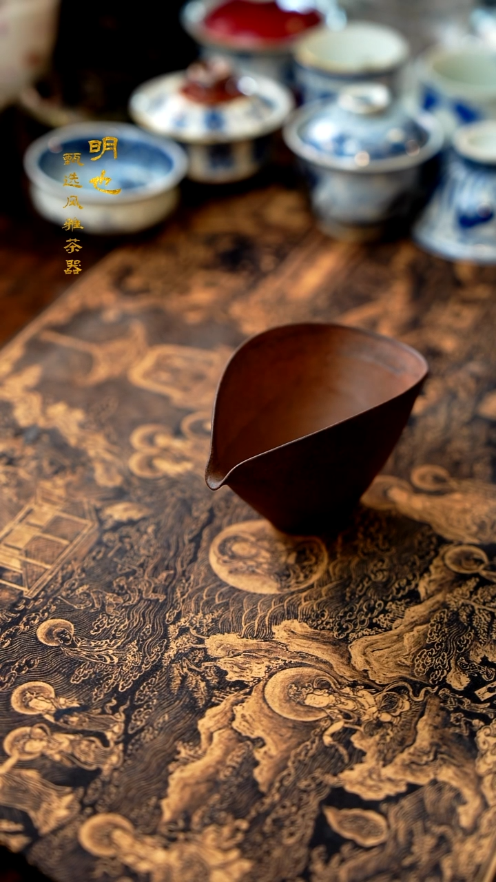 【闪购商品】1明也茶器/ 公道杯一个