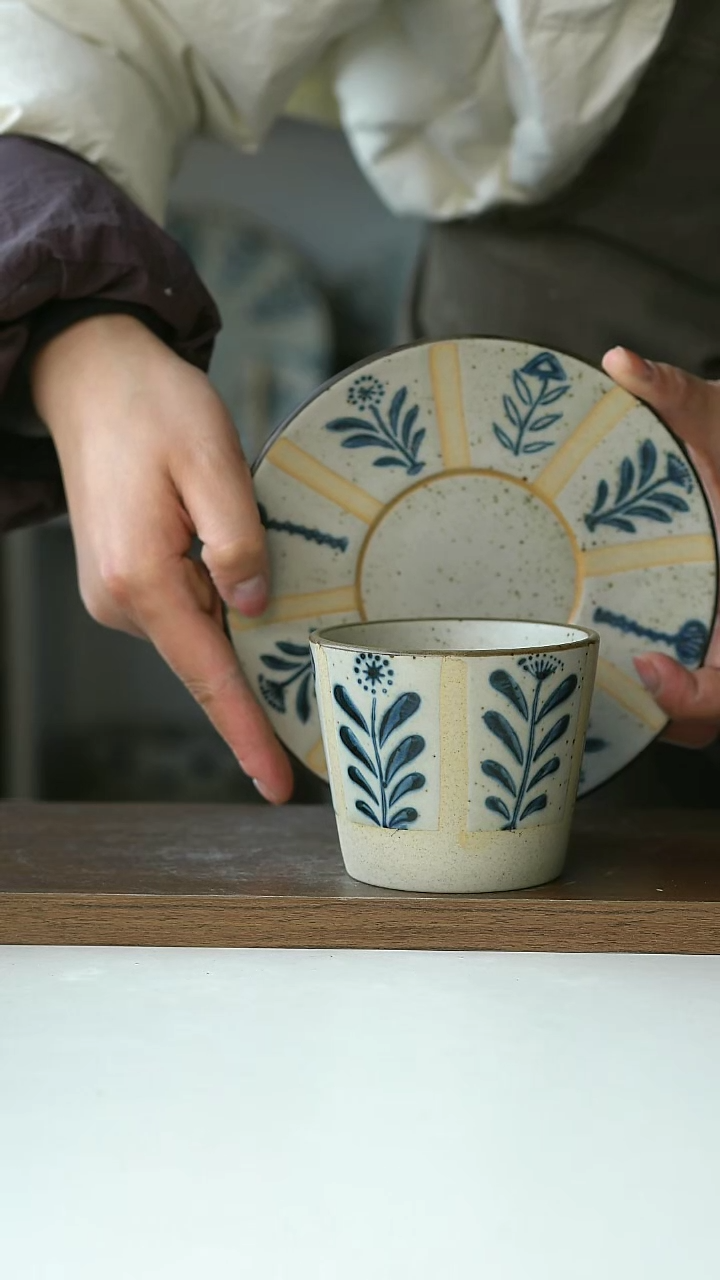 【闪购商品】陶瓷百草花咖啡杯碟@4-2@