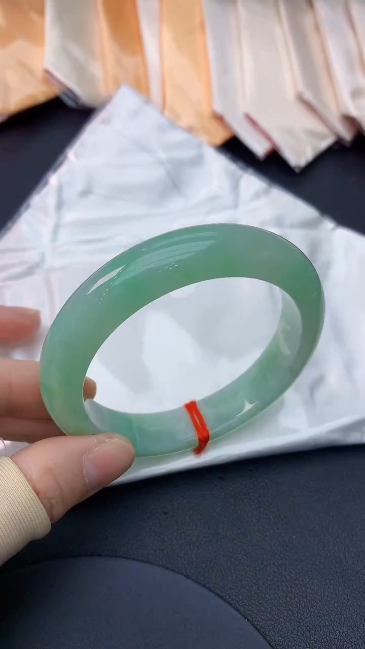 未镶嵌手镯翡翠0399949695
