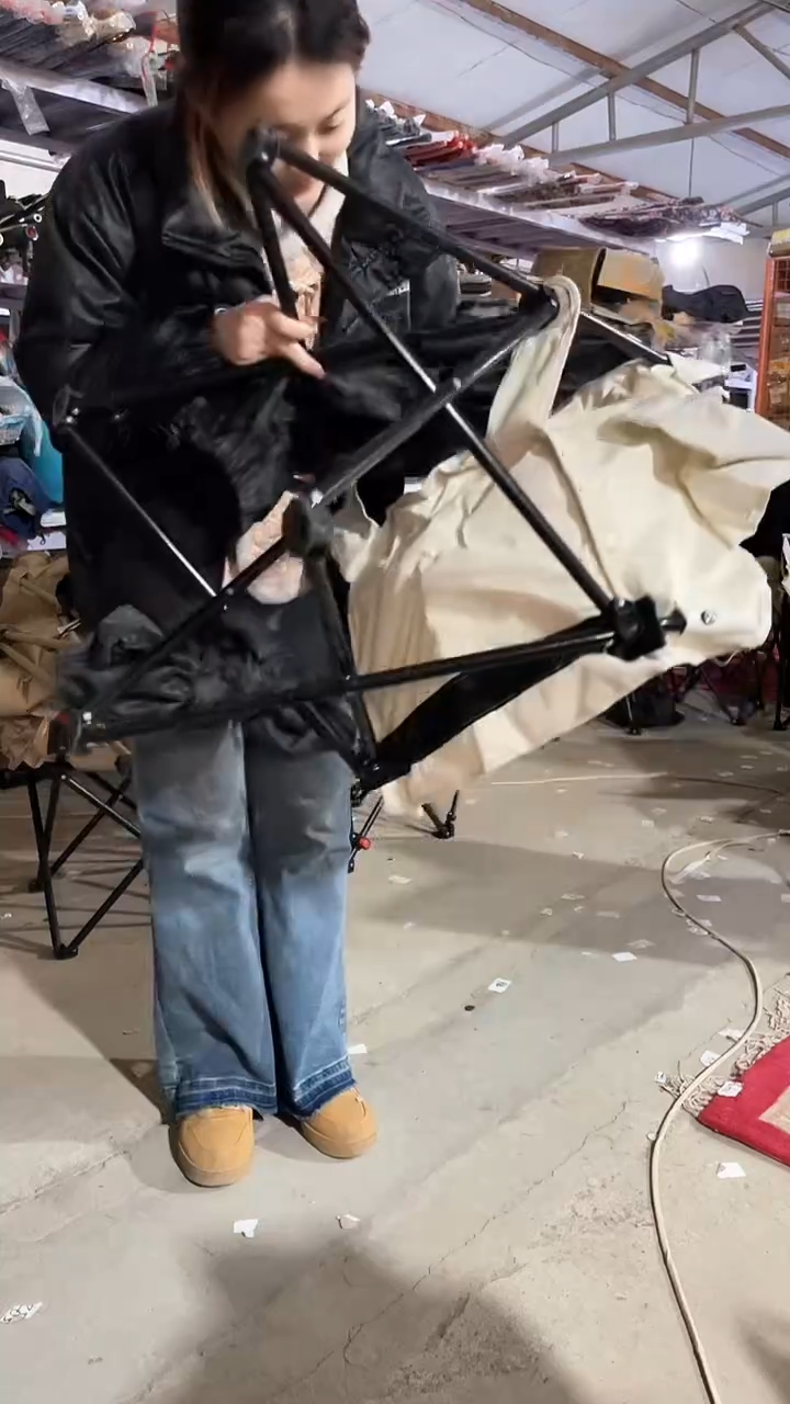 铁瑕疵不售后椅子 31