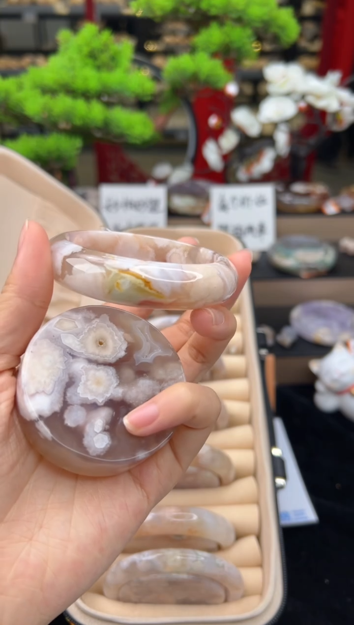 【闪购商品】石英质玉未镶嵌手镯57圈口（赠送镯心）13116