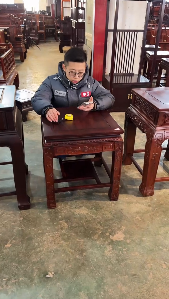 【闪购商品】黑酸枝木类成套家具J99