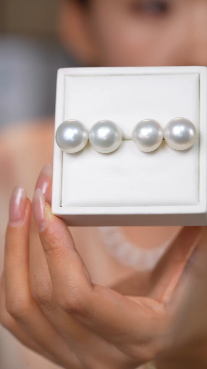 18K金镶嵌海水珍珠耳钉澳白13-14mm多样性发一对