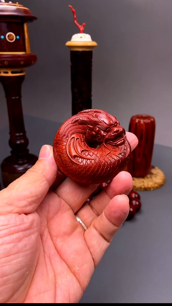 小叶紫檀印度小叶紫檀鱼化龙手把件