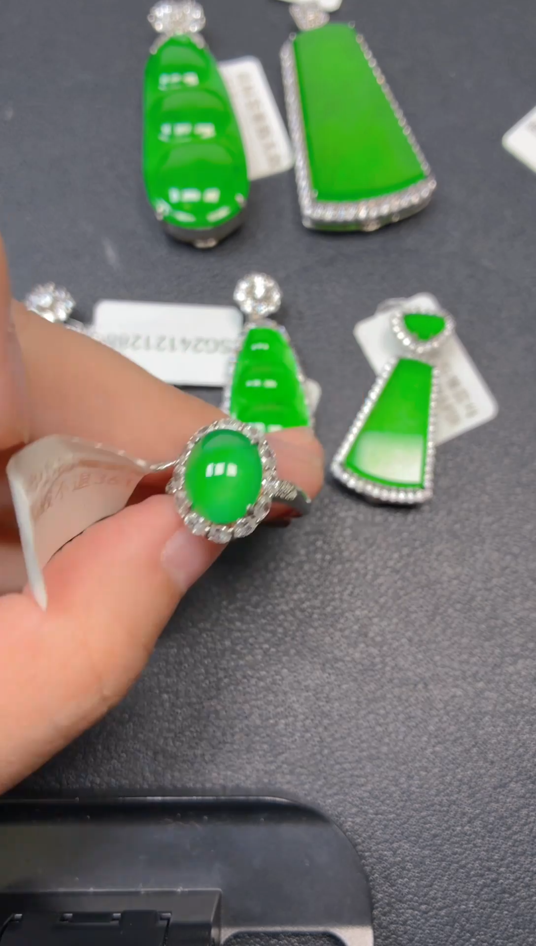 颈饰银S925镶嵌翡翠1