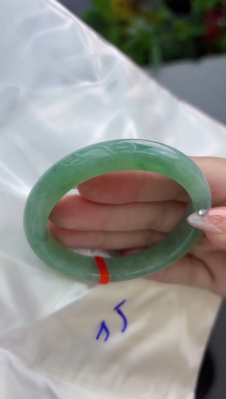 【闪购商品】翡翠手镯未镶嵌翡翠手镯