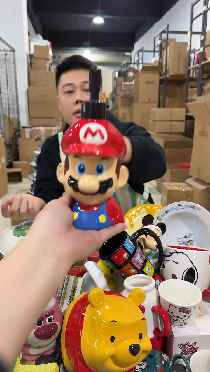 瓷片马里奥按压瓶