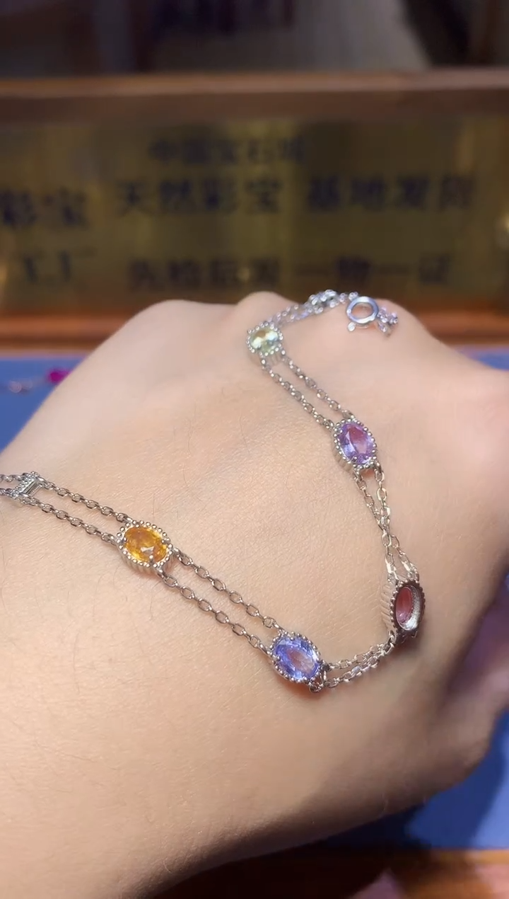 【闪购商品】蓝宝石手链银S925镶嵌........