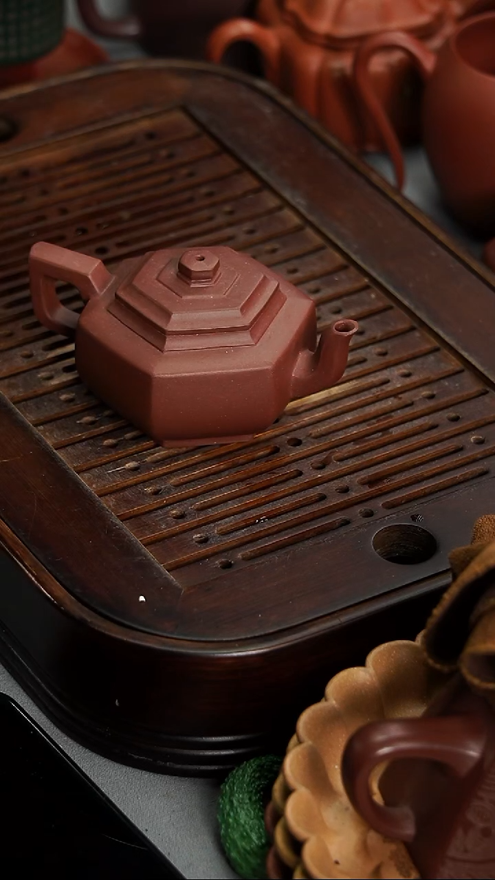 茶壶紫砂宜兴紫砂紫泥六方雪华130毫升