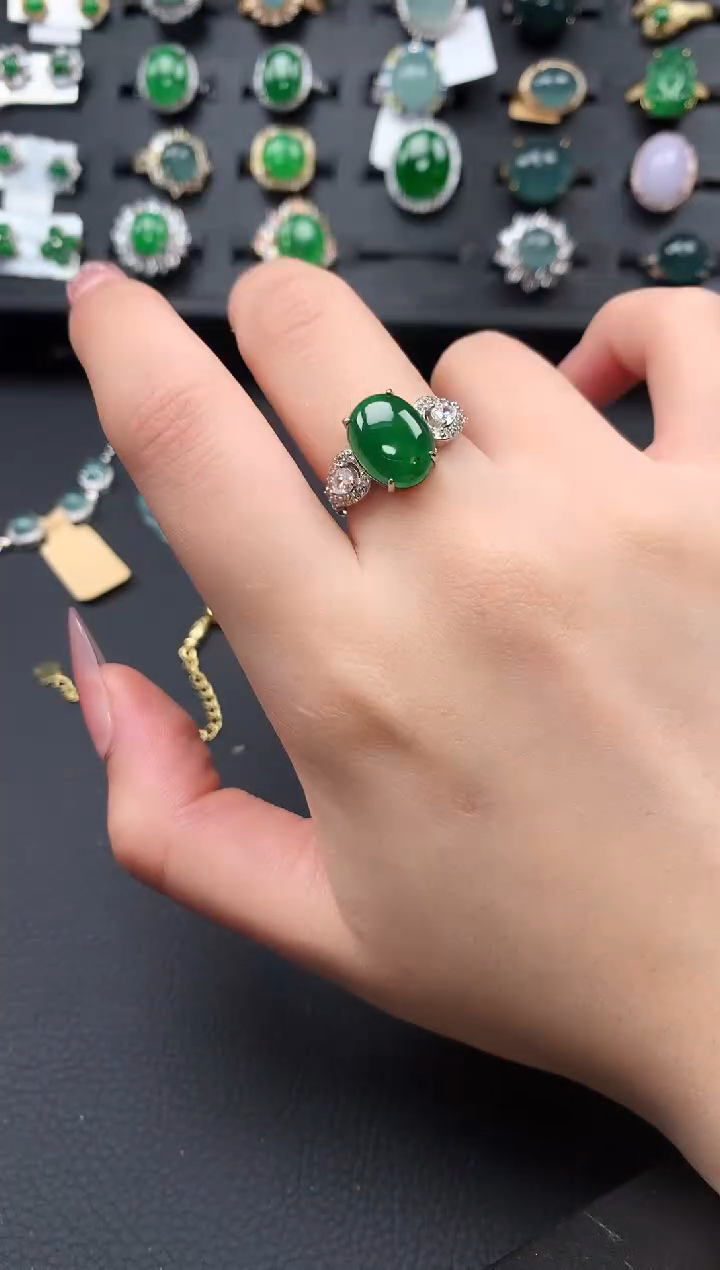 【闪购商品】翡翠戒指银S925镶嵌52141