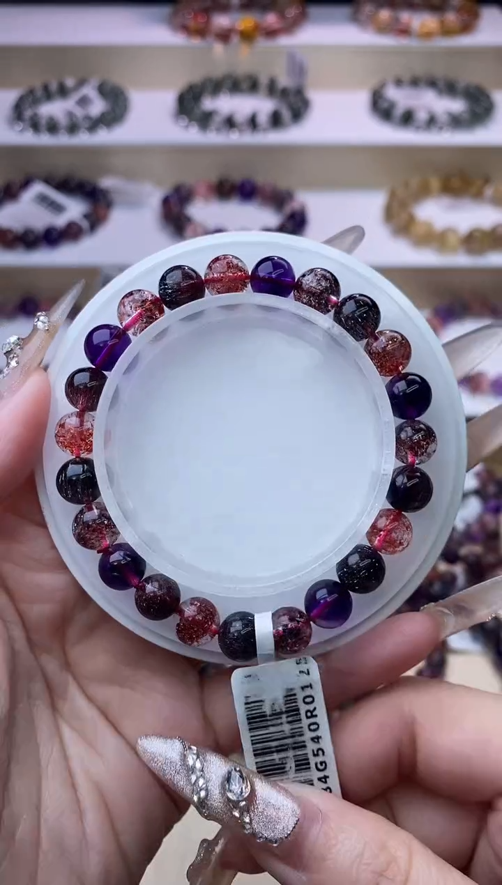 【闪购商品】水晶手链未镶嵌黑加仑超七8m+