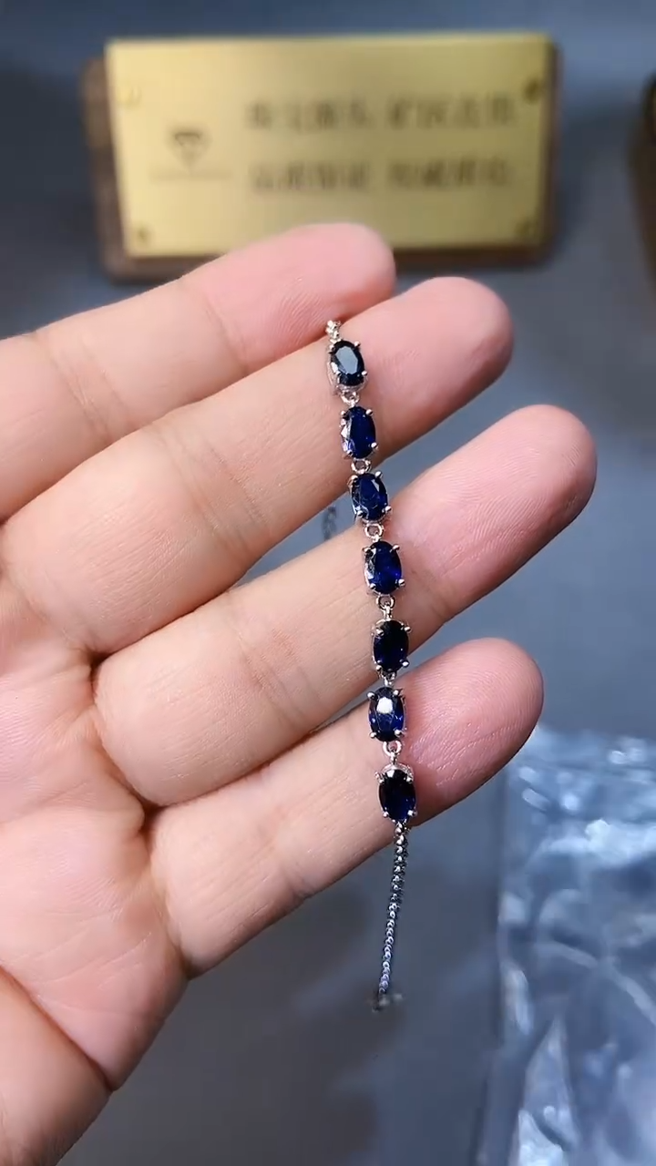 【闪购商品】蓝宝石手链银S925镶嵌354