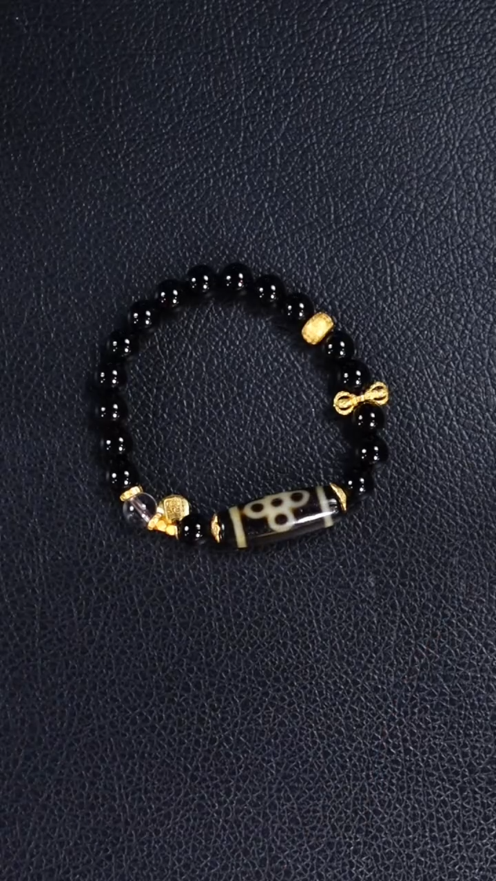 【闪购商品】玛瑙/玉髓手链银S925镶嵌五眼玛瑙珠手串