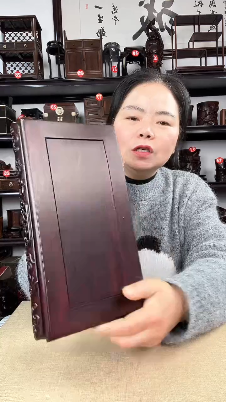 【闪购商品】木179瑕疵老李红木工艺品