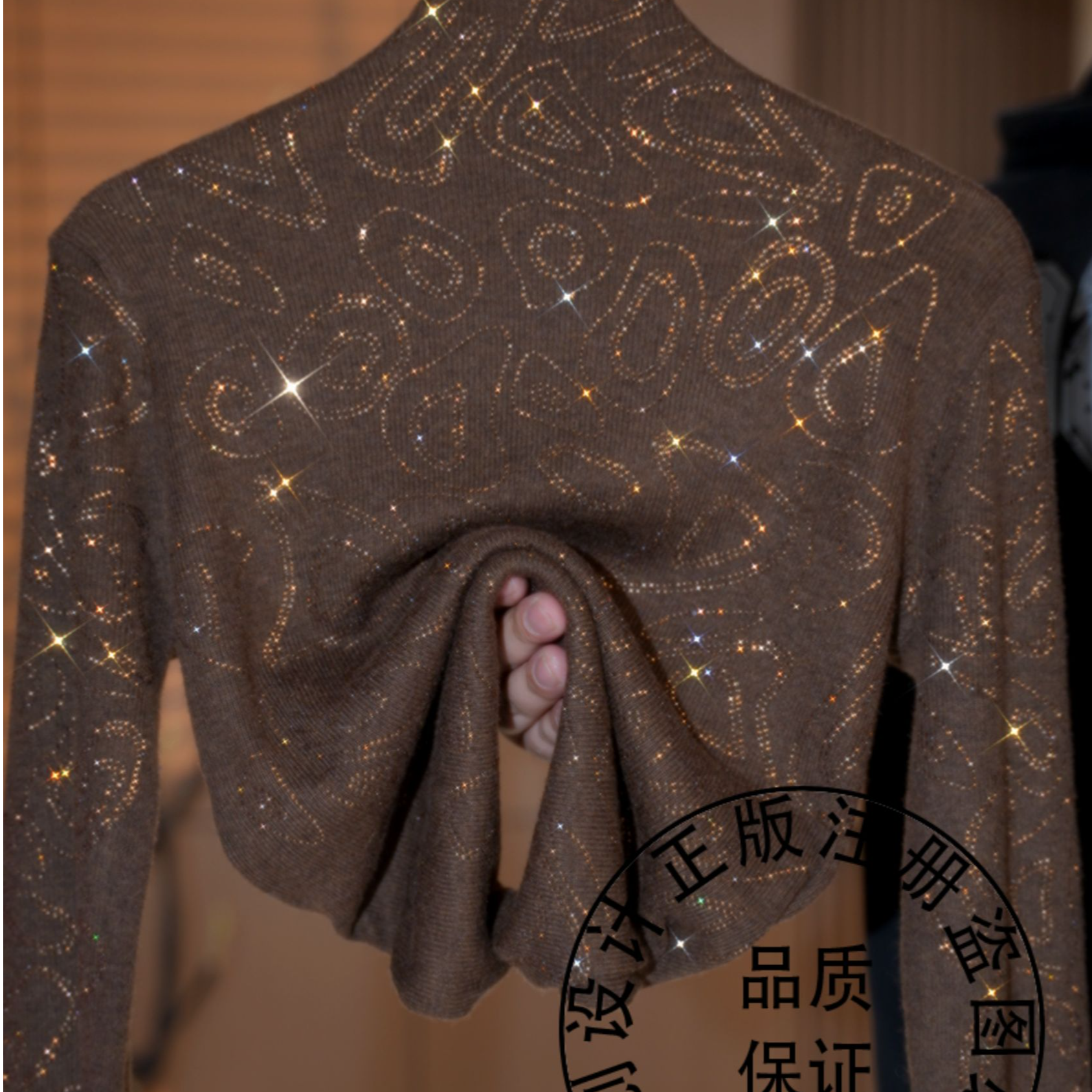 新款”团团圆圆“烫钻高端百搭显瘦时尚减龄高领长袖上衣女GD1467