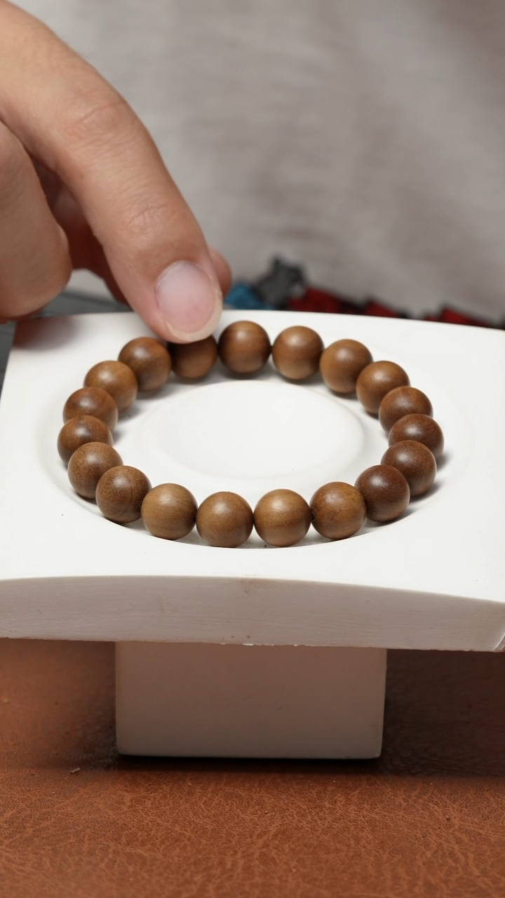 木1057老山檀10mm，重9g