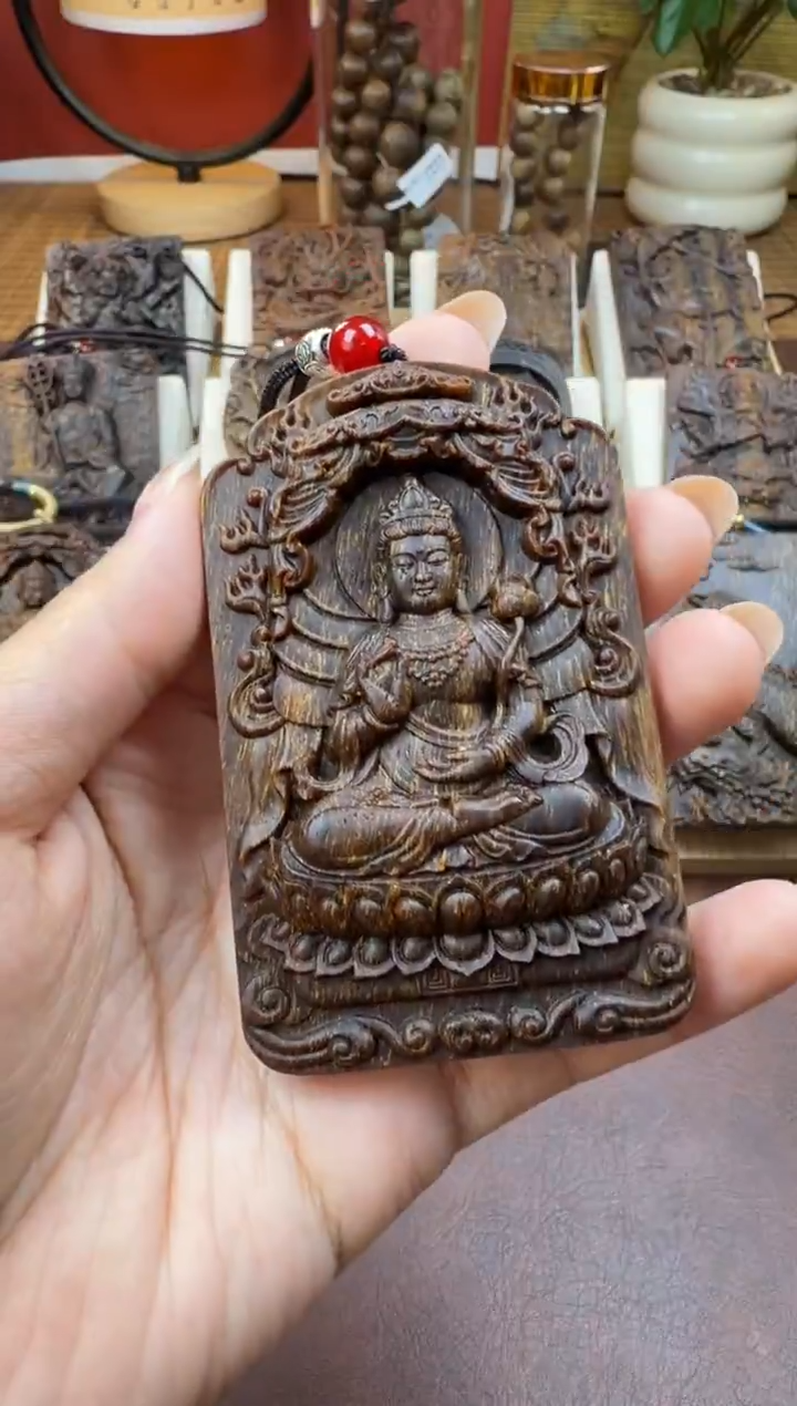 木木雕款芽庄 十二生肖守护 大势至 8cm 送养香瓶