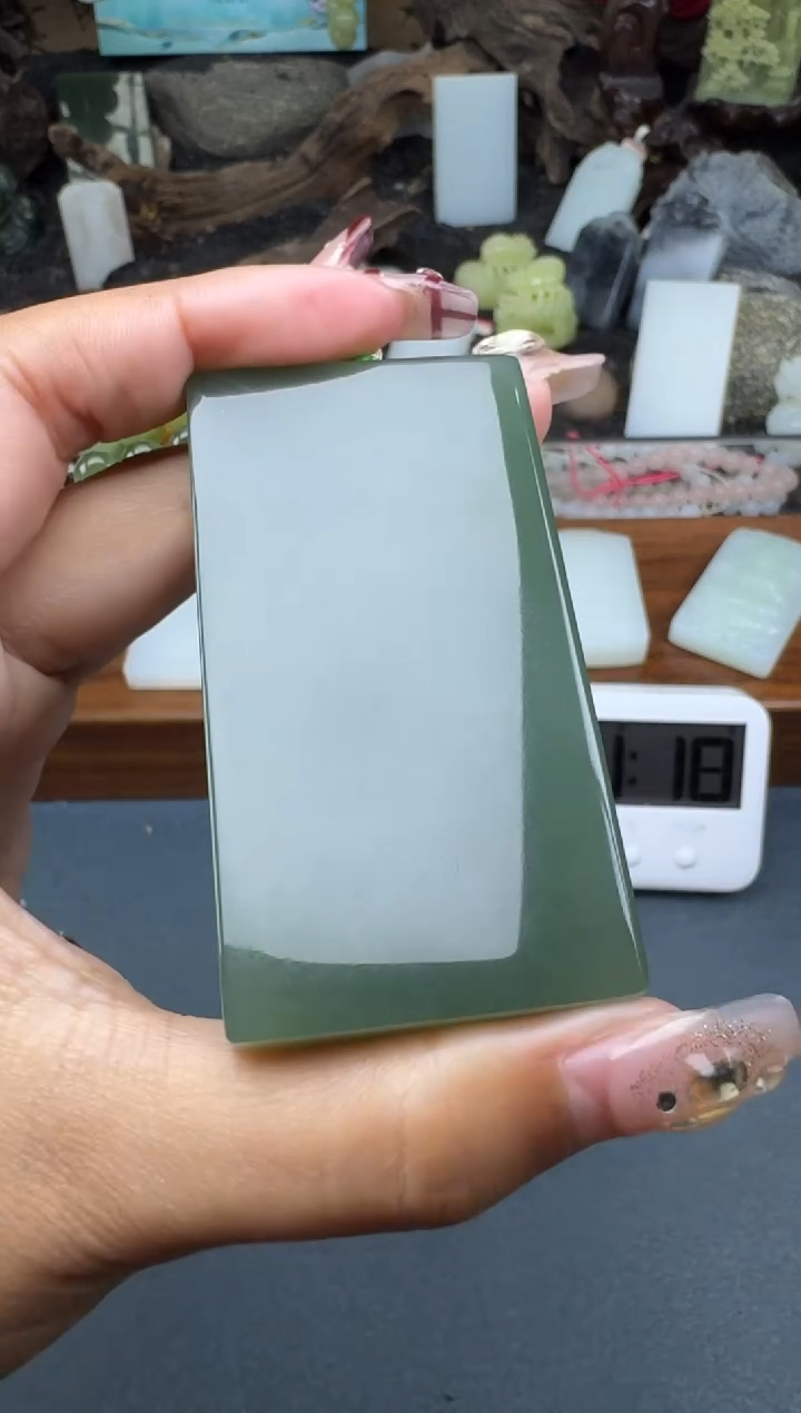 【闪购商品】和田玉颈饰未镶嵌菲菲