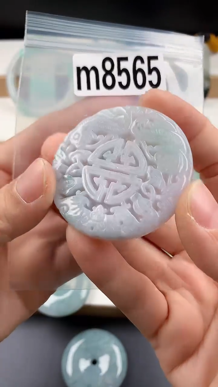 颈饰未镶嵌翡翠天然翡翠吊坠挂件