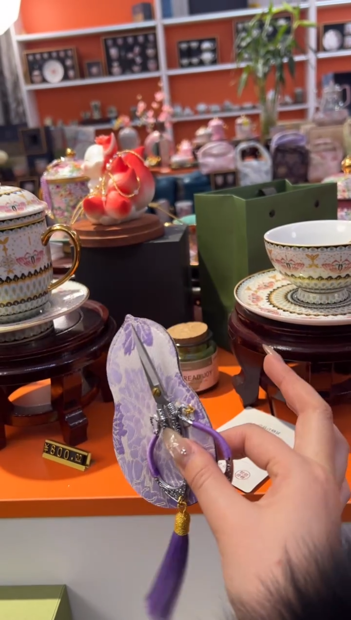 瓷片乔悦闪电购链接