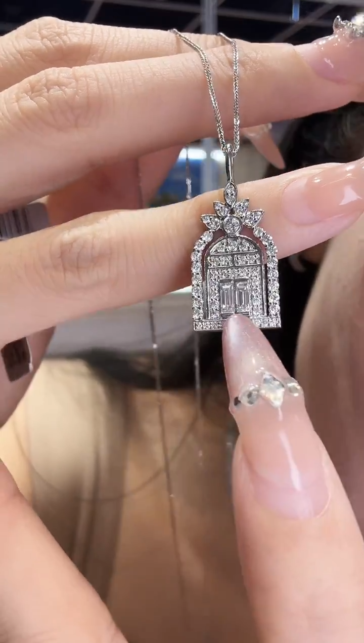 铂Pt950镶嵌吊坠（不含链）钻石AP0150-PT