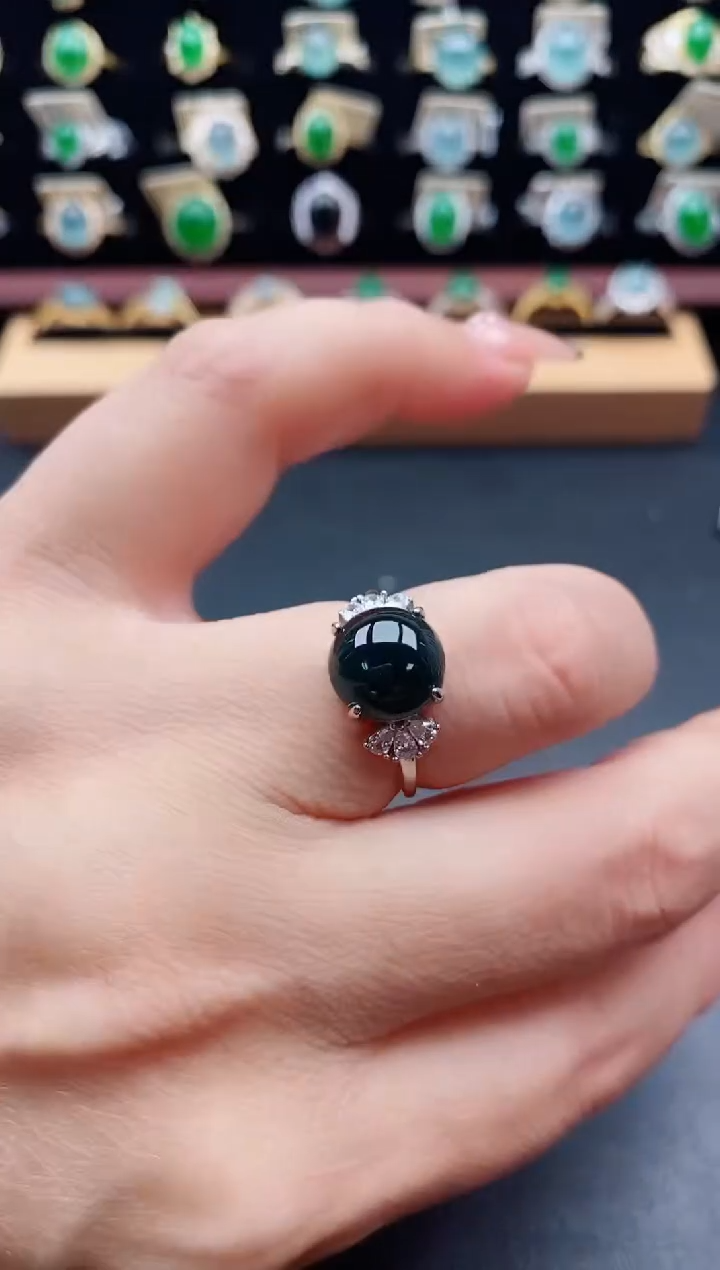 银S925镶嵌戒指翡翠1