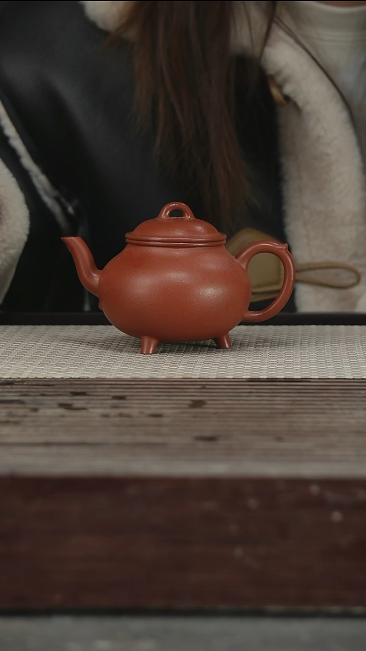 茶壶紫砂77号200CC