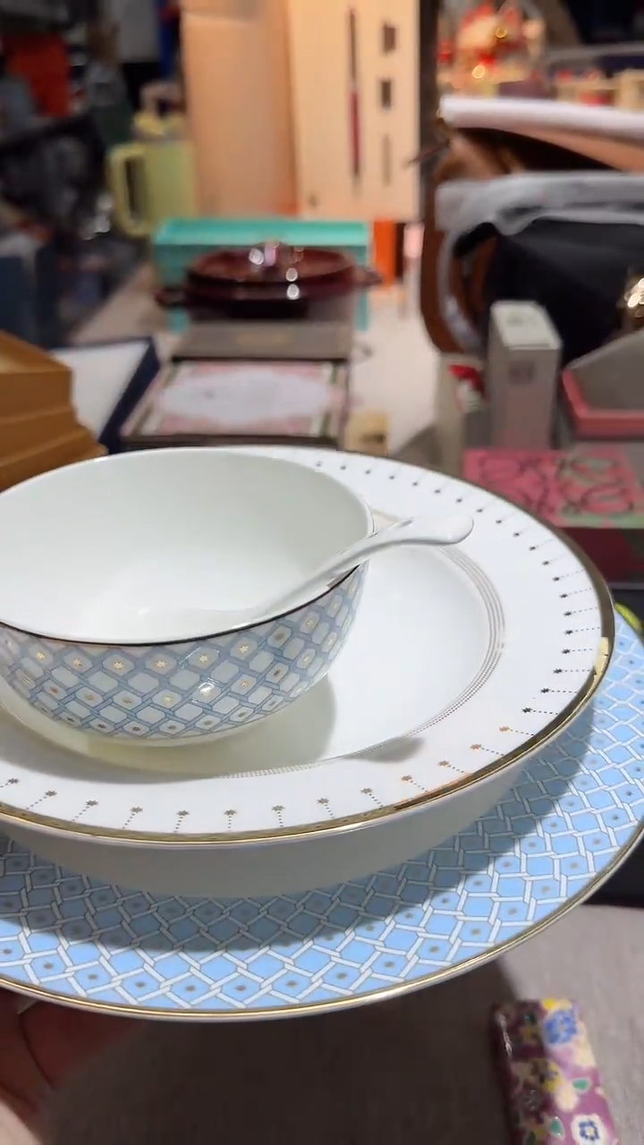 【闪购商品】瓷片正品保真，清库存