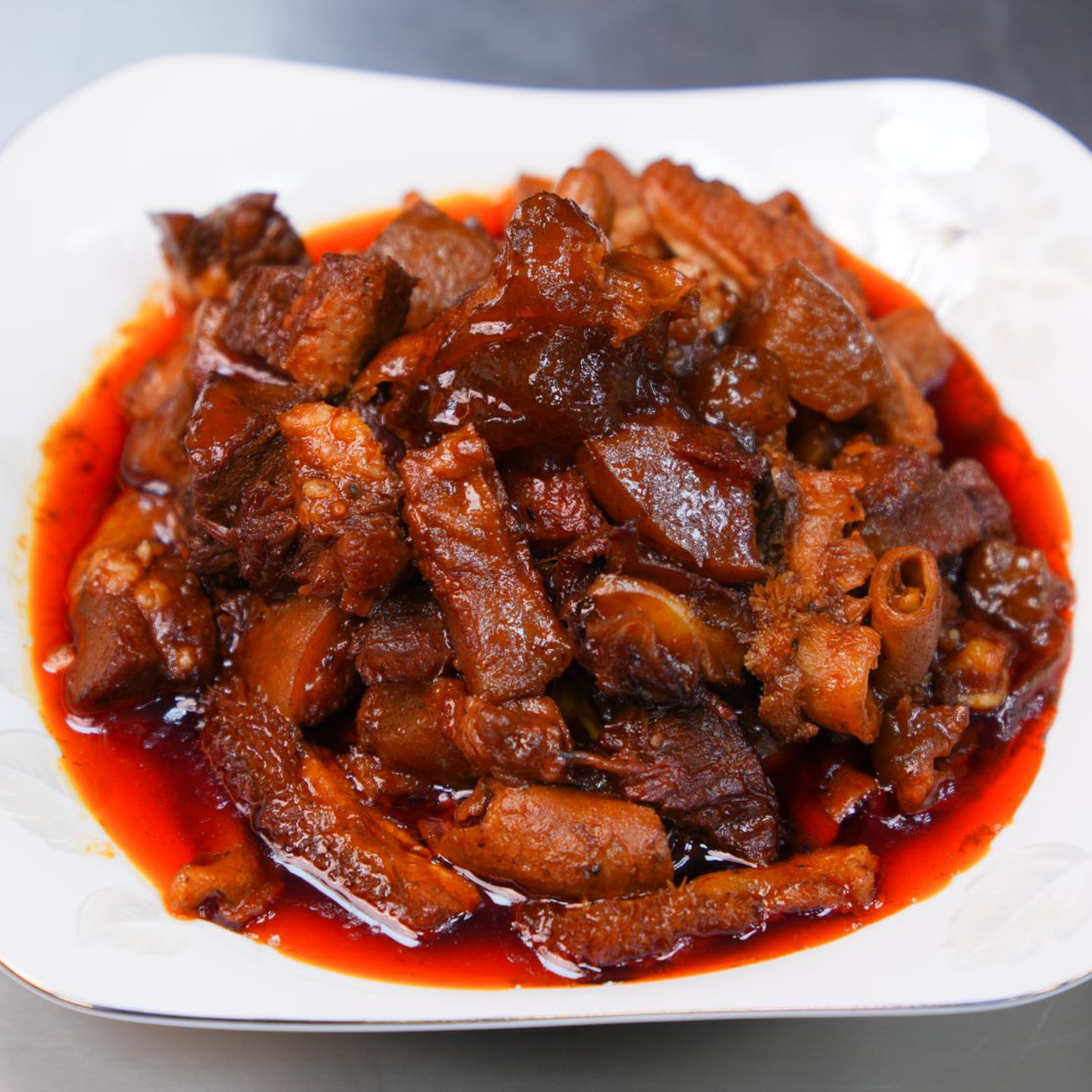 王齐川黄焖牛杂肉