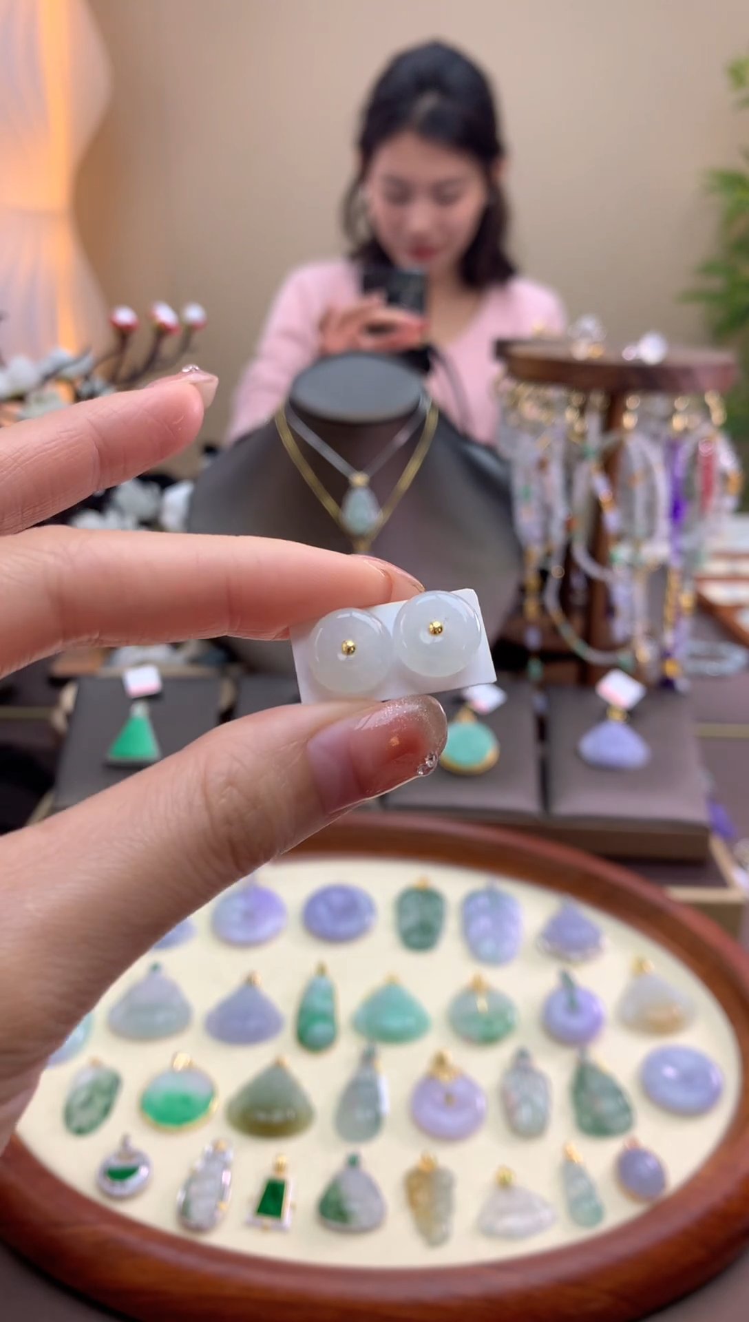 【闪购商品】翡翠颈饰18K金镶嵌耳钉