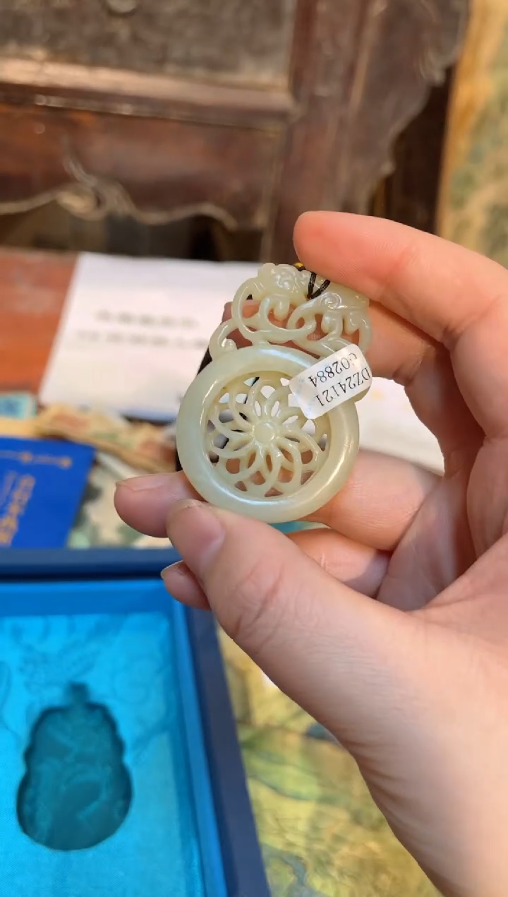 【闪购商品】和田玉挂件未镶嵌30