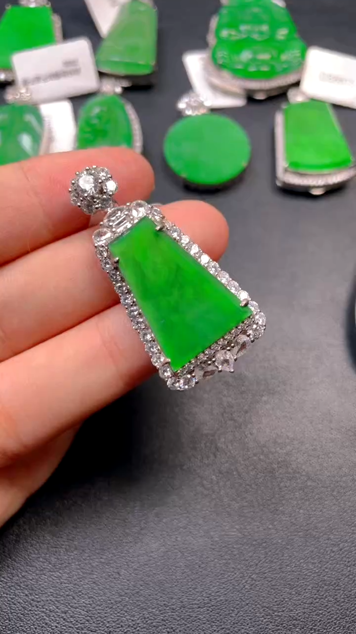 吊坠(不含链)银S925镶嵌翡翠吊坠