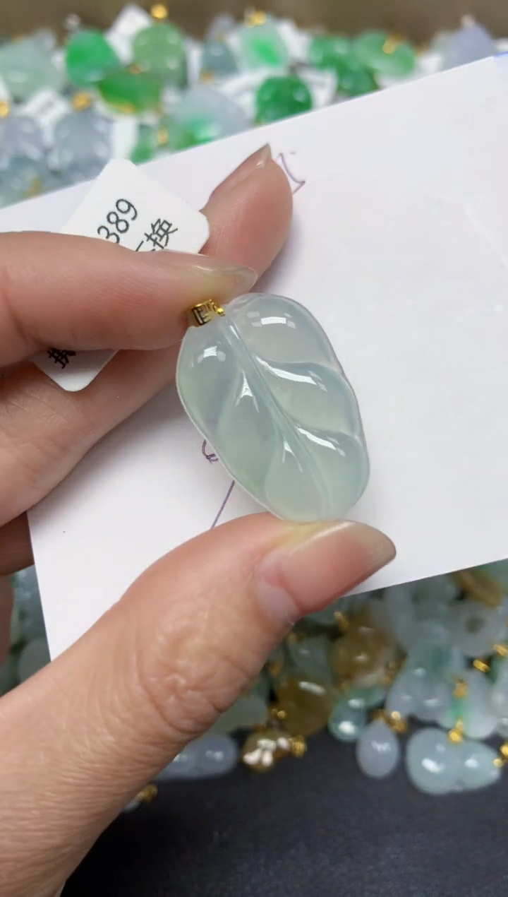 【闪购商品】翡翠颈饰18K金镶嵌 天然翡翠A货