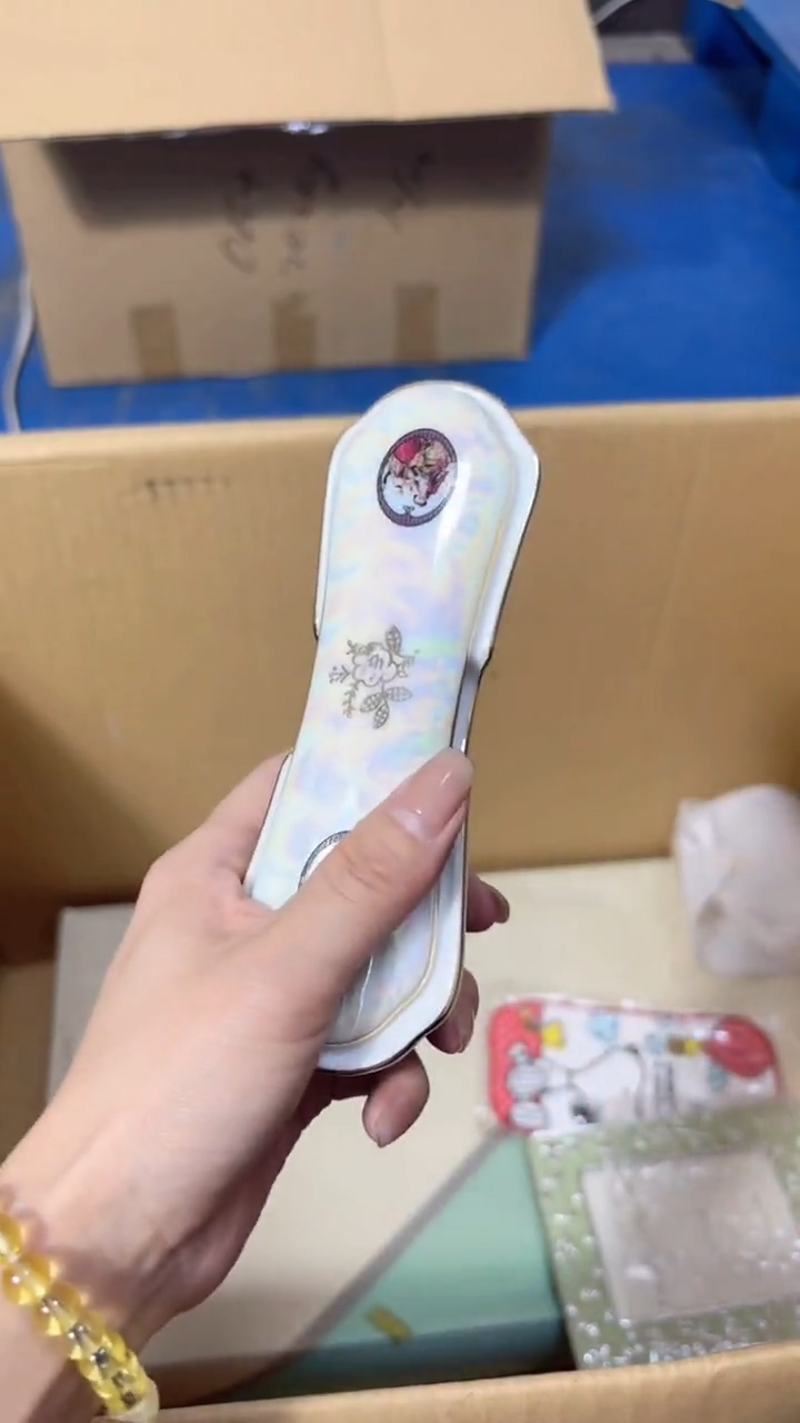 瓷片小鱼玉杂货店111111