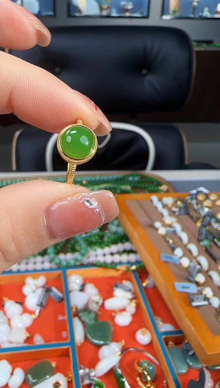 银S925镶嵌戒指和田玉1