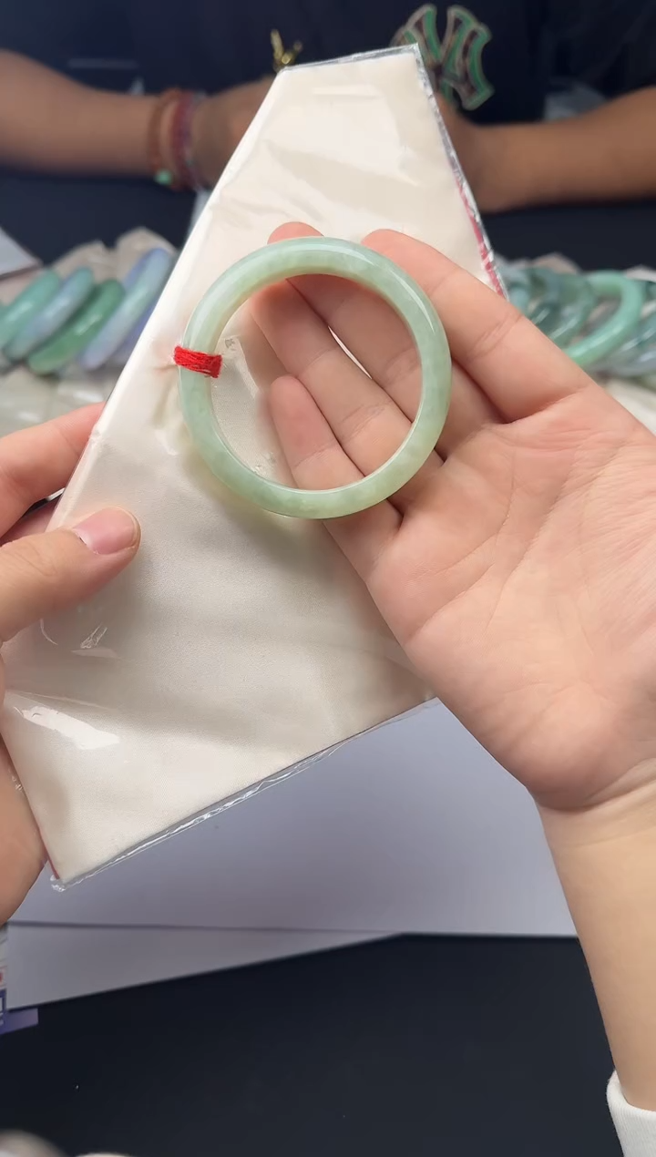 未镶嵌手镯翡翠爱****奶0055