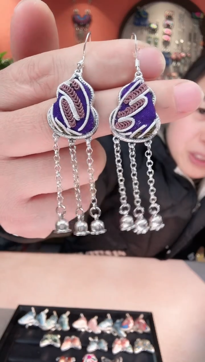 织绣长红苗银苗绣手工首饰24