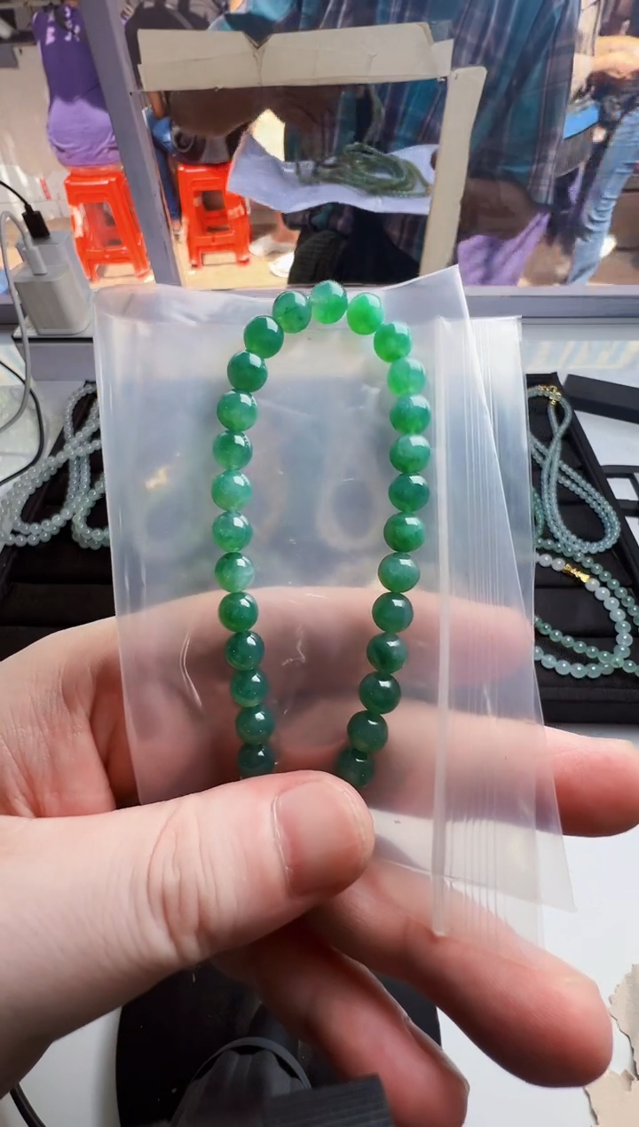 定制翡翠未镶嵌缅甸天然翡翠A货